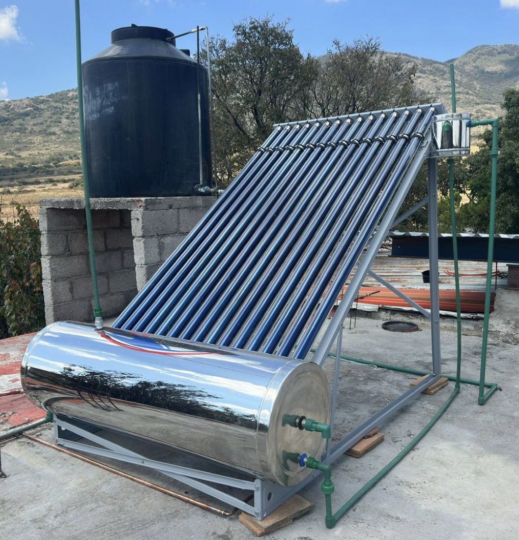 Solar Water Heater Gravity Type